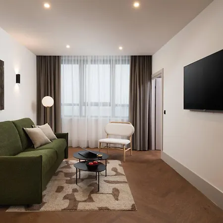 Master Wola * Warszawa