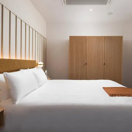 Master Wola Warschau