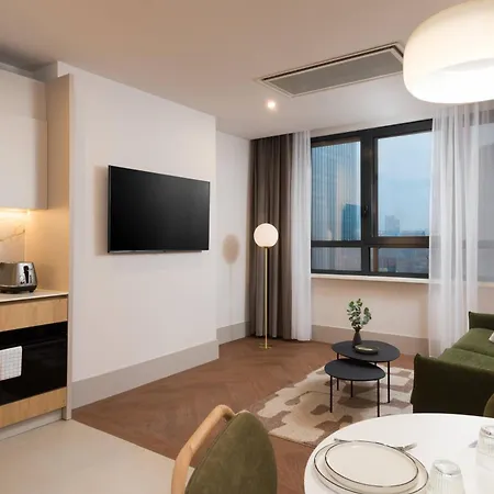 Appartement Master Wola Warschau