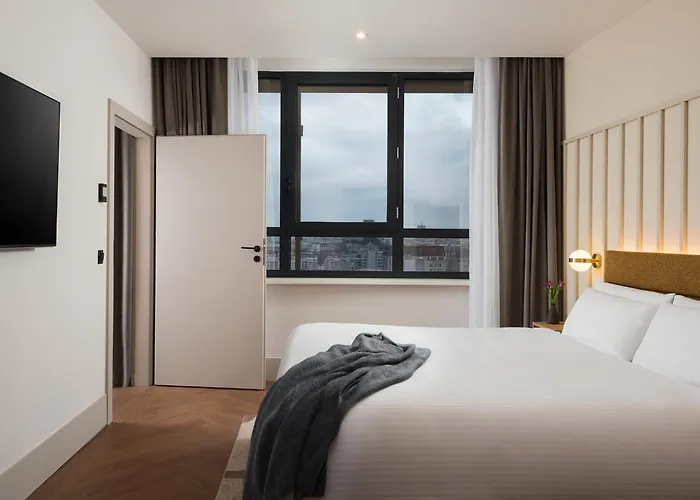 Master Wola * Warsaw